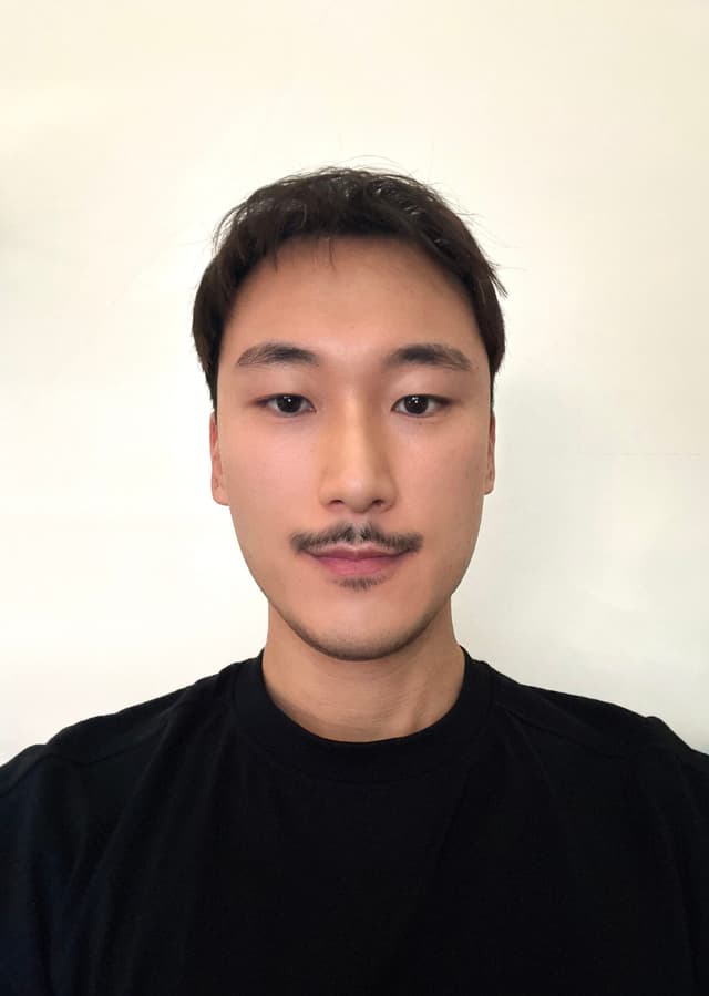 莊子毅 AwakeMaybe 智慧瑜伽創辦人